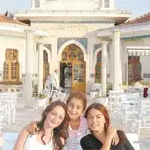 $00376774.webp