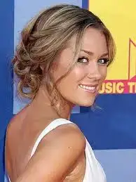 $jennifer aniston topuz.webp