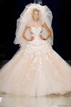 $zuhair-murad-2010-2011-sonbahar-kis-gelinlik-modelleri-10.webp