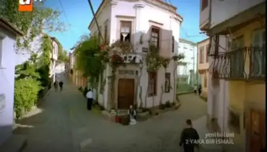 $ayval&#305;k sokak.webp