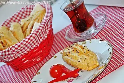 $karak&#246;y pogacasi2.webp