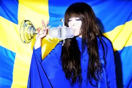 $eurovision-2012-birincisi-isvec-loreen-euphoria-turkce-sarki-sozleri-663596.webp