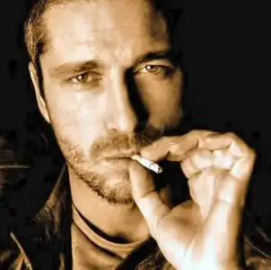 $gerard_butler_02.webp