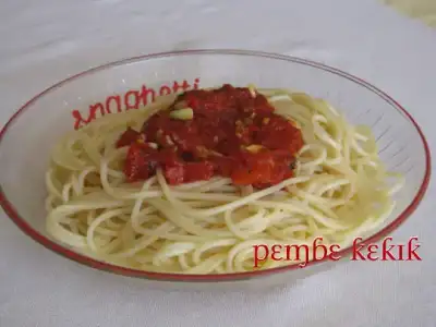 $napolitan soslu spaghetti-001.webp