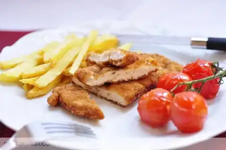 $tavuk_sinitzel_tarifi.webp