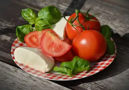 domates_karın_yagi_yakma.webp