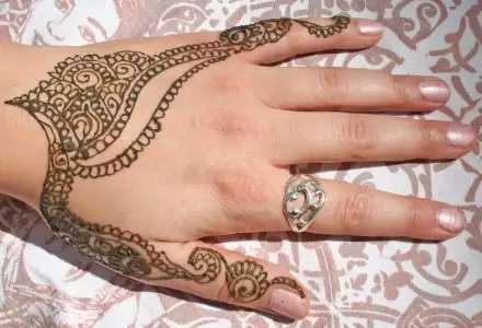 $henna-design6.webp