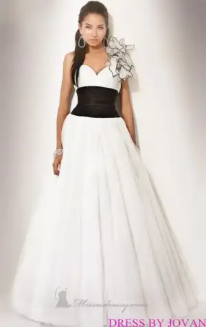 $71635-one-shoulder-ballgown-prom-dress-by-jovanialt3.webp $71635-one-shoulder-ballgown-prom-dress-by-jovanialt3.webp