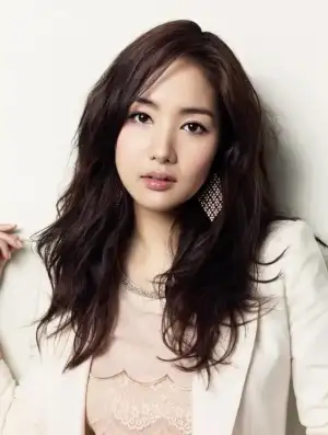 $park-min-young-81.webp $park-min-young-81.webp