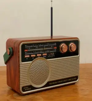 kemai-m-506bt-yeni-model-ahsap-radyo-fm-usb-tf-bluetooth-nostaljik-fm-radyo-kc4102015-1-0e79c...webp