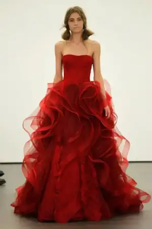 $vera-wang-spring-2013-bridal-10.webp $vera-wang-spring-2013-bridal-10.webp