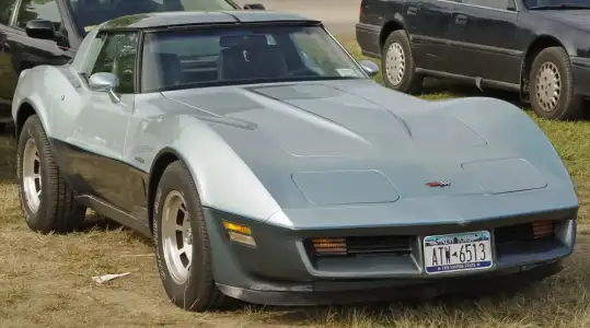 $1982chevroletcorvettefawz2.webp