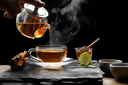 Hızlı Kilo Vermeye Yardımcı 5 Bitki Çayı