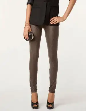 $bershka-tayt-modelleri (13).webp