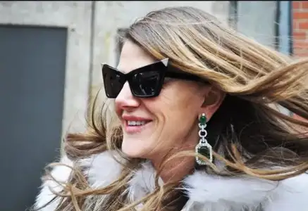 $anna dello russo awang .webp
