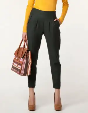 $bershka-pantolon-2012 (6).webp