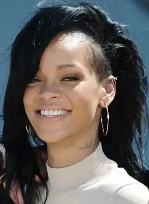 rihanna_sac_stili_kazitma.webp