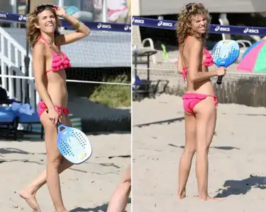 $annalynne_mccord_bikini2.webp