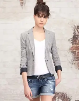 $stradivarius-ceket-modelleri (2).webp