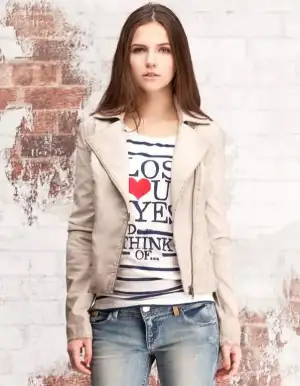 $stradivarius-ceket-modelleri (14).webp