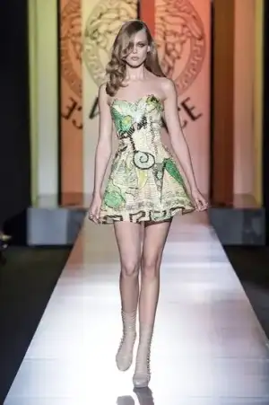 $Versace-2012-Haute-Couture-72.webp