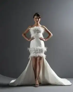 $&#214;n&#252;-K&#305;sa-Arkas&#305;-Uzun-Gelinlik-Modelleri-2012-3.webp