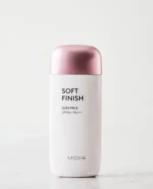 Ohlolly-Missha-Soft-Finish-Sun-Milk-1_975x1200.webp