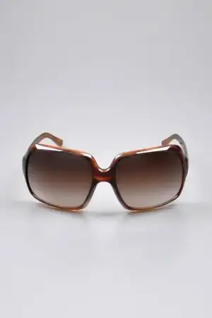 $Vogue-gunes-gozlukleri-2012 (9).webp