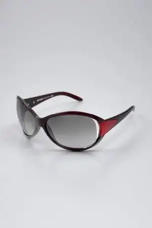 $Vogue-gunes-gozlukleri-2012 (11).webp