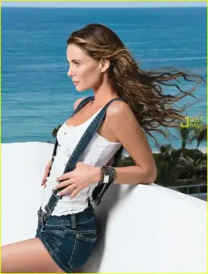 $jeffrey-donovan-tv-guide-cover-02 gabrielle anwar ocean water jeans.webp