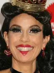 $terihatchermakeup.webp