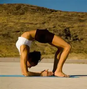 $Degisik yoga resimleri2.webp