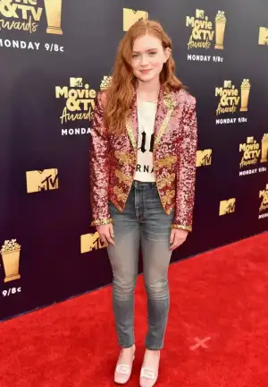 Sadie Sink Moda Netflix (9).webp