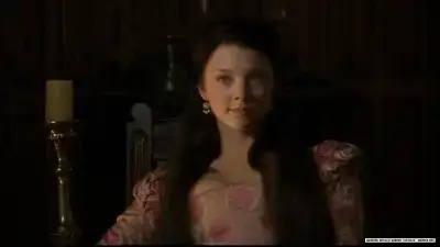 $anne-natalie-dormer-18856725-400-225.webp