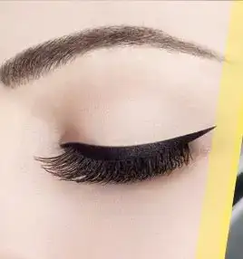 $eye-studio-lasting-drama-gel-eyeliner_model-shot__130710.webp