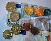 $220px-Euromoenterogsedler.webp