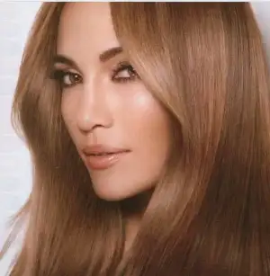 $Jlo eversleek ad.webp