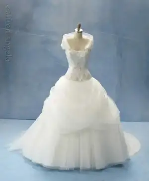 $belle 206 alfred angelo 2.webp