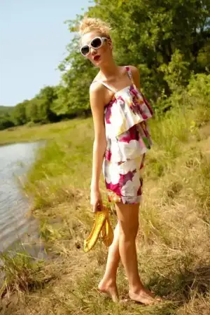 $bambi-ilkbahar-yaz-2012  (2).webp