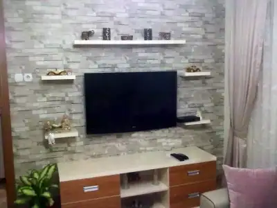 $310820121835.webp