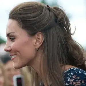 $b2588_kate-middleton-hair-side.webp