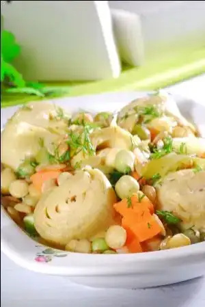 $6-Bezelye ve Mercimekli Enginar.webp