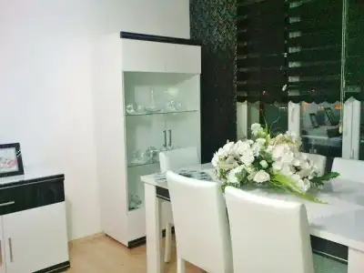 $010920121061.webp