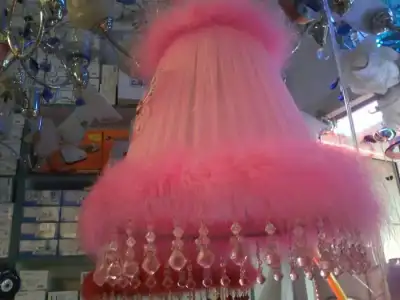 $pembe t&#252;yl&#252; kelebekli.webp