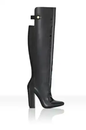 $Harvey-Nichols-Sonbahar-Kis-Koleksiyonu(16).webp