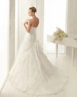 $vestido_de_novia_aire_vintage_2013_110.webp