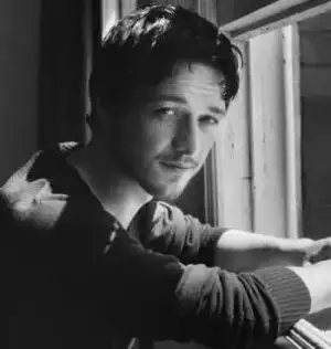 $jamesmcavoyresimleri2ya.webp