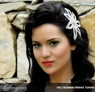 $fahriye_evcen_1b.webp