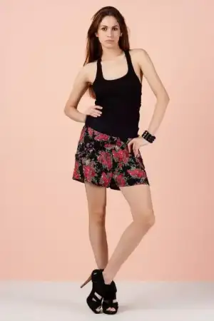 $Stradivarius-2012-Koleksiyonu (3).webp