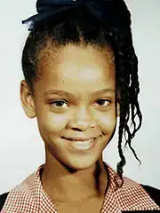 $rihanna2_240[1].webp